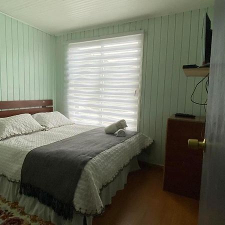 פוארטו פויוואפי Hosteria Ensenada מראה חיצוני תמונה